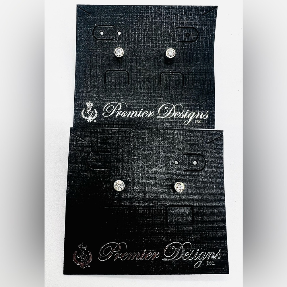 Premier Designs Silver Made with Swarovski Crystal Stud Earrings NWT (2 SETS)